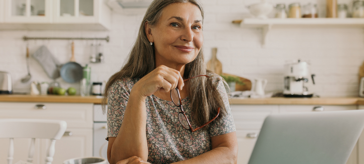 pensions aged lady at her laptop